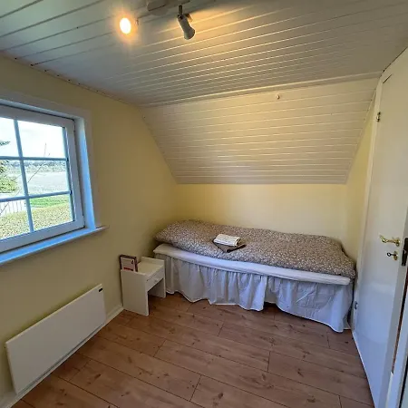 Cozy, Newly Renovated Near Rømø *